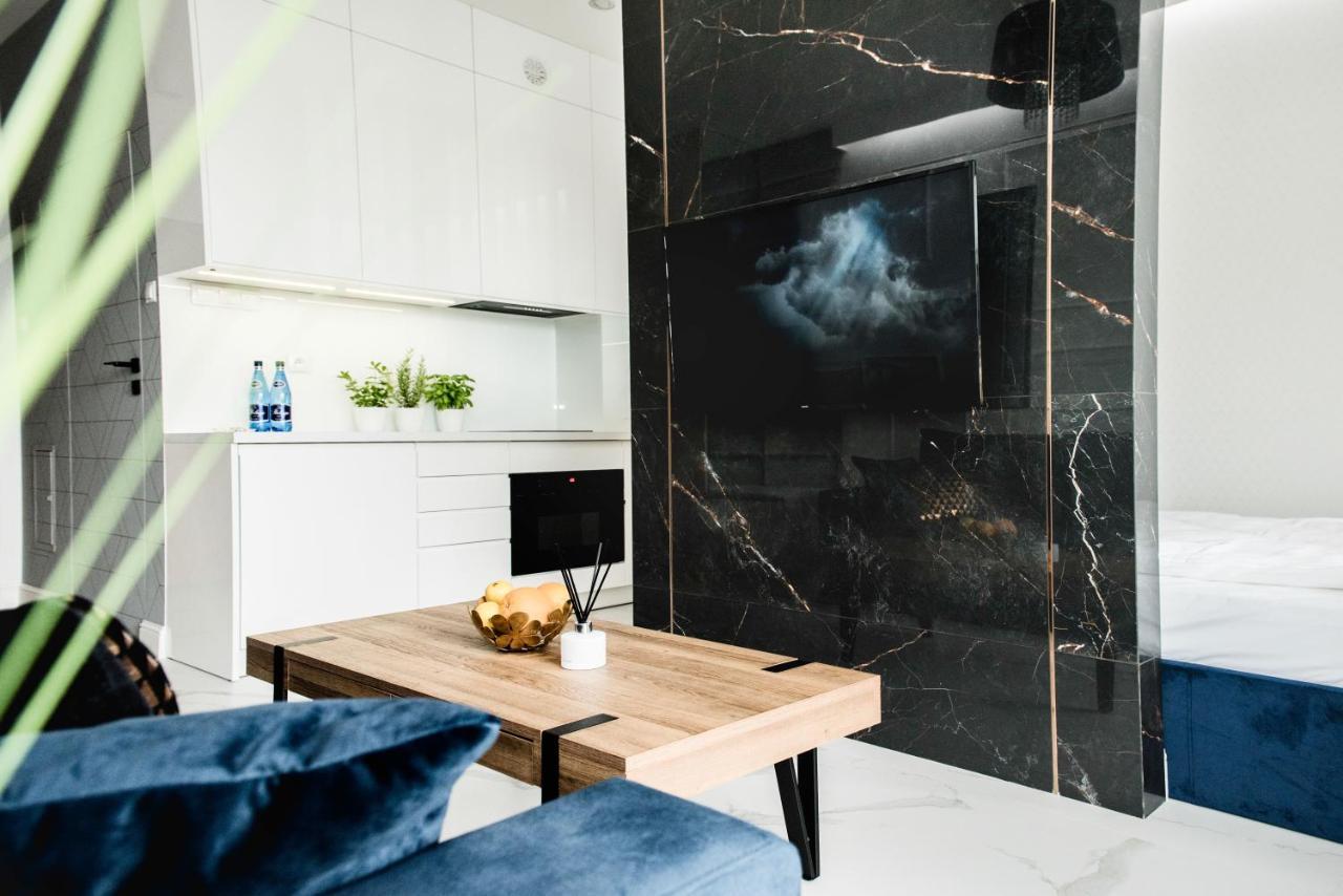 Hypnotize Apartment Glamour Konin  Luaran gambar