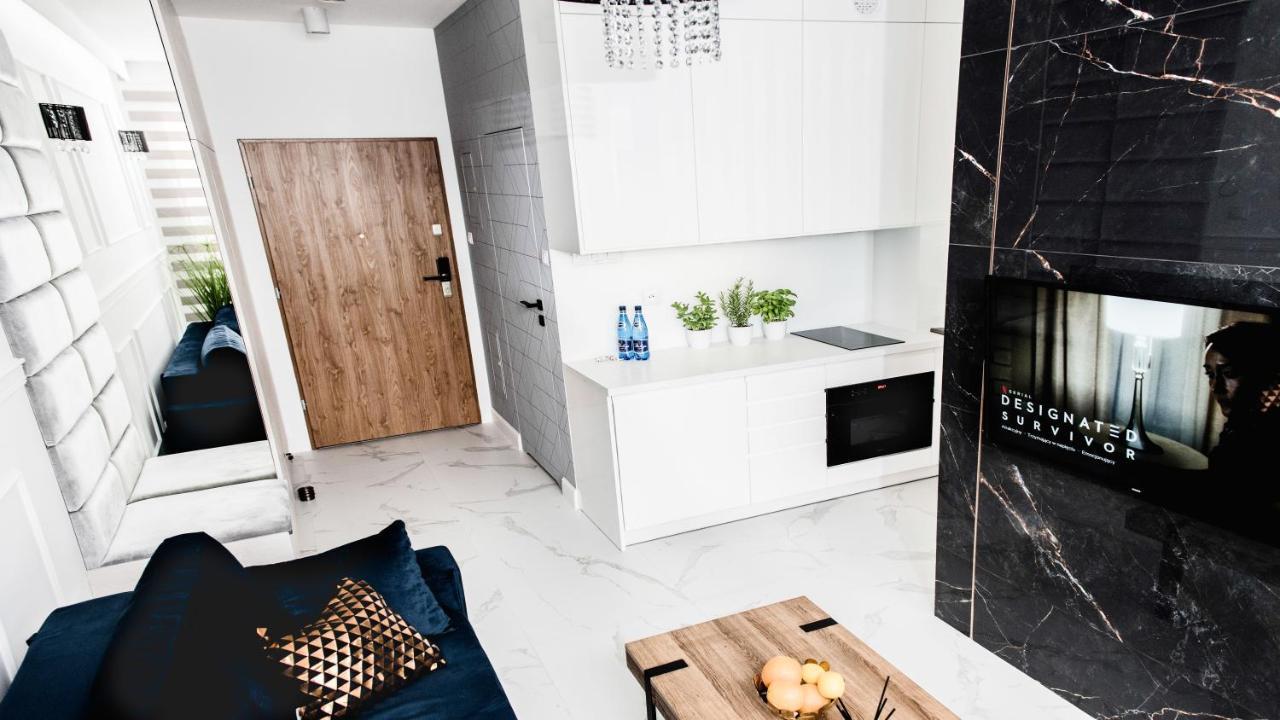 Hypnotize Apartment Glamour Konin  Luaran gambar